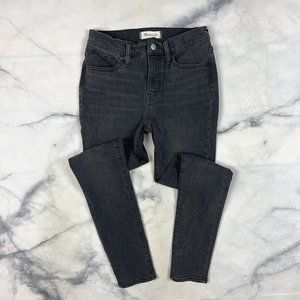 Madewell Roadtripper Jeans Size 26 Ashcroft Wash 9" Mid Rise Supersoft MB385